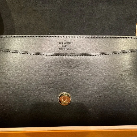 Louis Vuitton Louise Chain GM - Picture 12 of 15